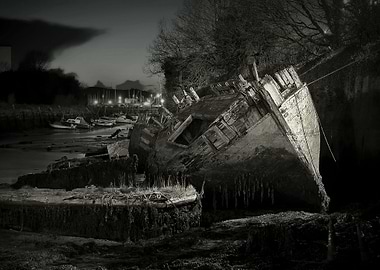 Plymouth Wreck black and white