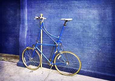 Blue Tall Bike A cobalt - indigo blue tall bike rests a ...