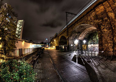 The railway bridge at the University of Manchester Inst ...