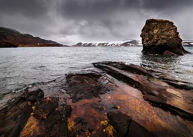 Kleifarvatn is the largest lake on the Reykjanes penins ...