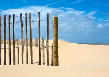 A wooden fence on Calais b