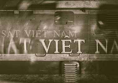 Vietnam train double expos