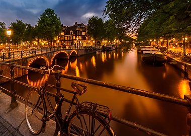 AMSTERDAM In the Evening