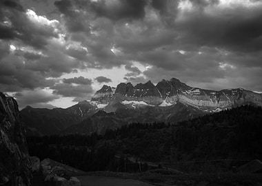 Dent Du Midi BW