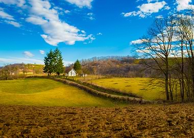 Mountain cottage in autumn