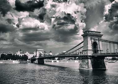 Chain Bridge Mono