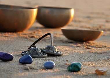 Singing bowls on the beach