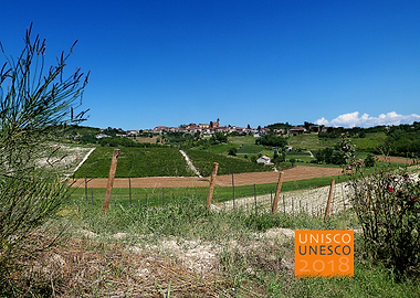 Castelnuovo Calcea Country