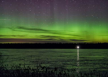 Northern light above water