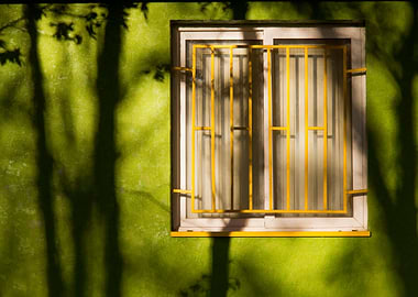 where is the friend's home