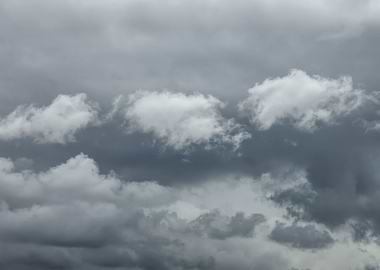 clouds with thunderstorm i