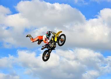 Motorcycle jumping work 9