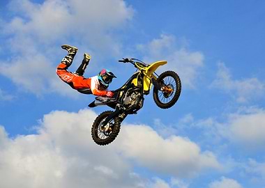 Motorcycle jumping work 10