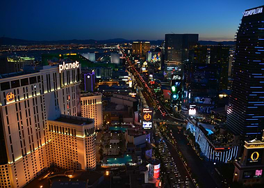 Night on the Strip