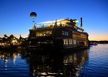 Ballon over Disney Springs