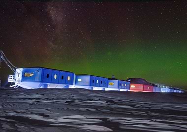 Ice station and aurora