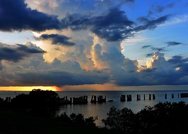 Piano Keys thunder storm