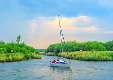 Sailing The Norfolk Broads