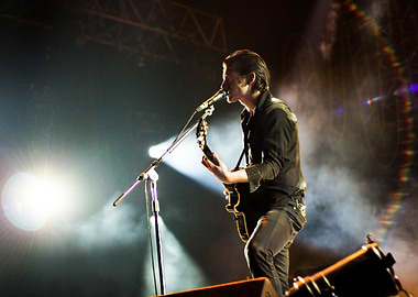 Arctic Monkeys Live