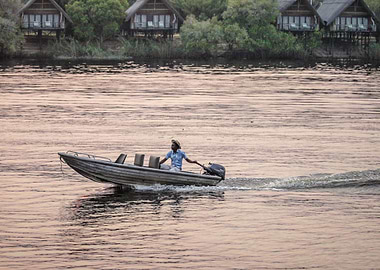 Boat Cruize on Choebe