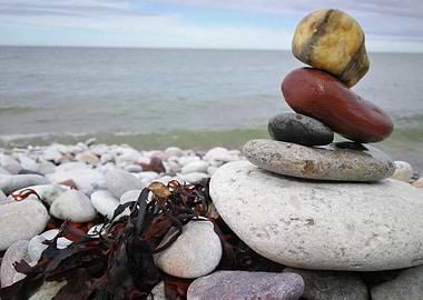 Balancing stones