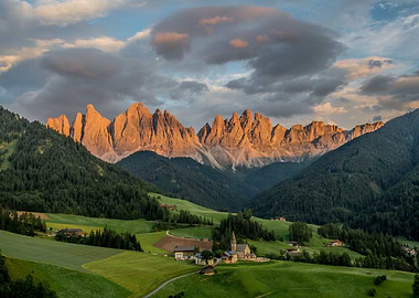 Val Di funes Dolomites