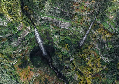 Rocha do Navio waterfall