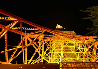 Tokyo Tower looking up