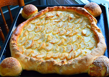 Apple pie and scones