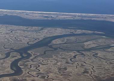 Mudflats for the air