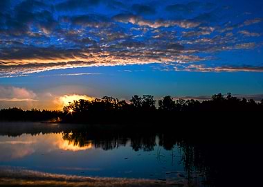 Sunrise at the lake