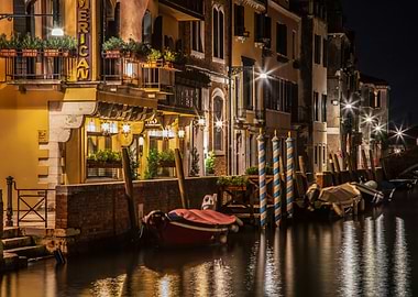 Night walk in Venice