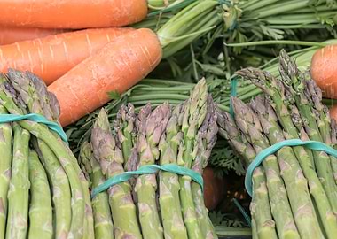 carrots and asparagus