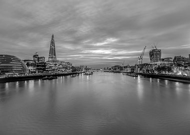 BW view from LDN Tower Br