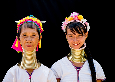 Mother and Daughter Kayan