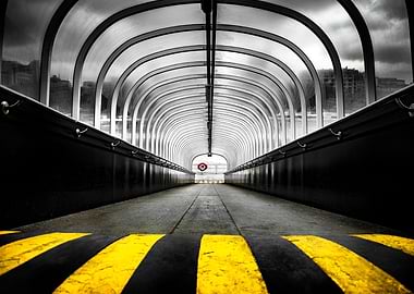 Tunnel to the river Thames