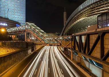 Tel Aviv HaShalom train