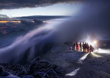 Clouds gently whipping