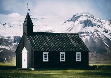 Buoakirkja Black Church