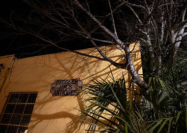 Peddler Jims Antique shop