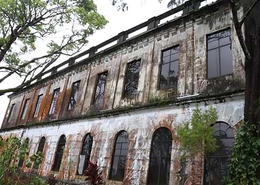 Hunted Retreat House