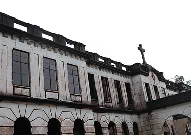 Hunted Dominican Hill