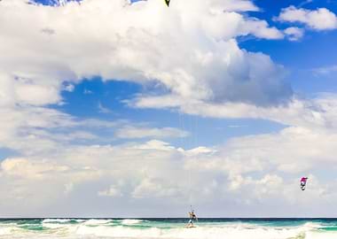 Kitesurfing