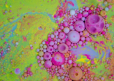 Bubbles Art Strawberry