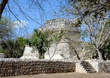 mayan pyramids mexico