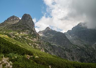 Foggy And Cloudy Mountains