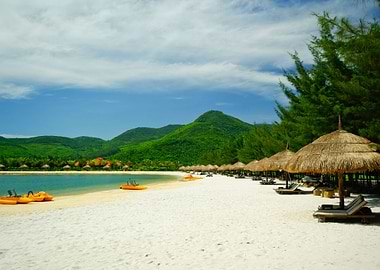 Hut Umbrella And Deck Chai