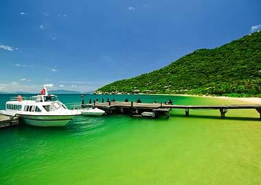 The Bridge To Sea With Spe