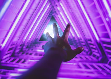 Falling into the quantum