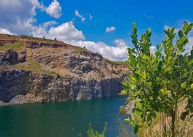 Smarald Lake Romania